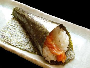 Sushi gewürztes Kanpyo legte Klette in den Plastiktaschen 1000g in Essig ein