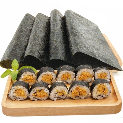 Japanische 100 Blätter gebratene Meerespflanze Yaki-Sushi der Kategorie B Nori Dark Green Crispy